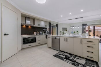 Listing image for 37 Hardwick Boulevard, Canning Vale  WA  6155