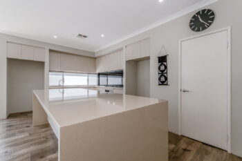 Listing image for 5 Basil Loop, Treeby  WA  6164