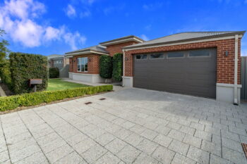 Listing image for 10 Shackleton Terrace, Byford  WA  6122