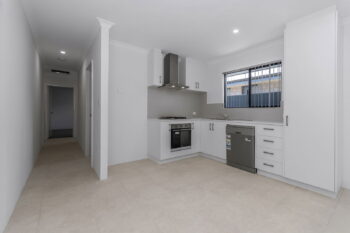 Listing image for 7B Longwood Way, Lakelands  WA  6180