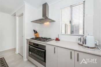 Listing image for 17 Liscombe Crescent, Harrisdale  WA  6112