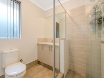 Listing image for 8 Boranup Rise, Piara Waters  WA  6112