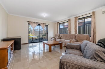 Listing image for 11 Basil Loop, Treeby  WA  6164