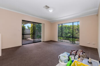 Listing image for 7 Dennis Way, Canning Vale  WA  6155