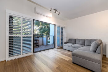 Listing image for 4/59 Breaksea Drive, North Coogee  WA  6163