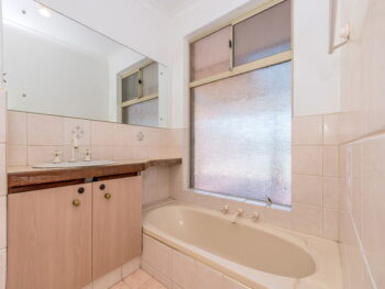 Listing image for 90 Inverness Circle, Camillo  WA  6111