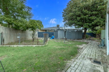 Listing image for 27 Connemara Drive, Thornlie  WA  6108