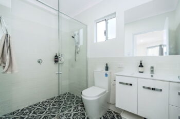 Listing image for 6 Grandis Bend, Southern River  WA  6110