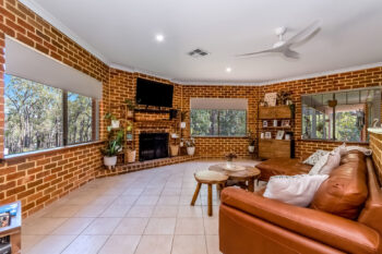 Listing image for 3 Plateau Heights, Hovea  WA  6071