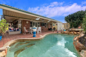 Listing image for 29 Fairfield Gardens, Canning Vale  WA  6155