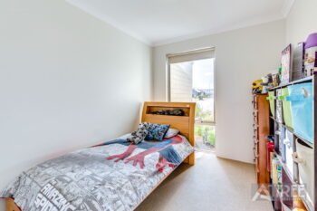 Listing image for 15 Gleeson Way, Harrisdale  WA  6112