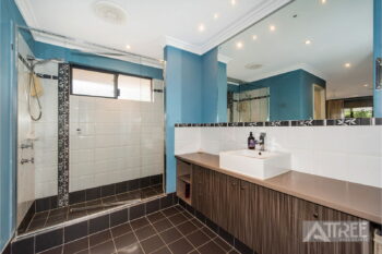 Listing image for 7 Carran Lane, Canning Vale  WA  6155