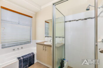 Listing image for 1/6 Bluestone Loop, Piara Waters  WA  6112