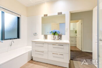 Listing image for 355 Wright Road, Piara Waters  WA  6112