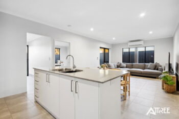 Listing image for 32 Minette Road, Piara Waters  WA  6112