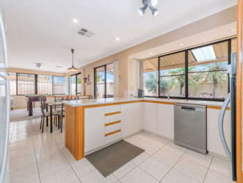 Listing image for 9 Brookside Square, Canning Vale  WA  6155