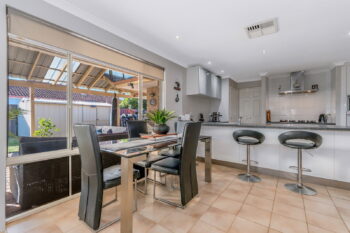 Listing image for 2/35 Grundy Way, Thornlie  WA  6108