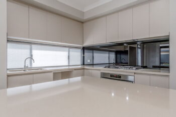 Listing image for 5 Basil Loop, Treeby  WA  6164