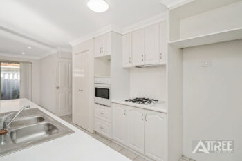 Listing image for 22 Davidia Lake Drive, Canning Vale  WA  6155