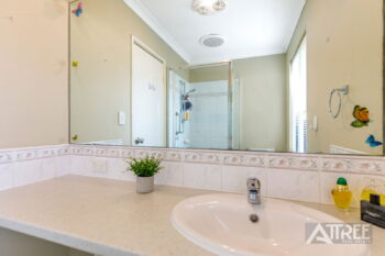 Listing image for 6 Sachem Bend, Piara Waters  WA  6112