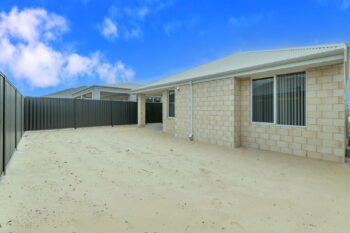 Listing image for 404 Torwood Avenue, Treeby  WA  6164