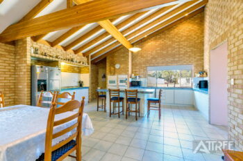 Listing image for 215 Station Street, East Cannington  WA  6107