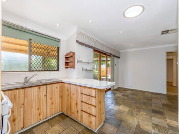 Listing image for 417 Metcalfe Road, Parkwood  WA  6147