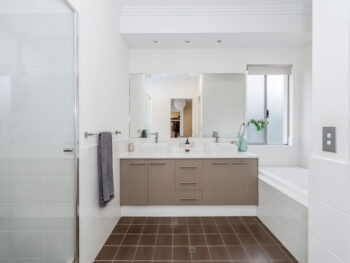 Listing image for 4 Annandale Way, Harrisdale  WA  6112