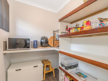 Listing image for 8 Boranup Rise, Piara Waters  WA  6112