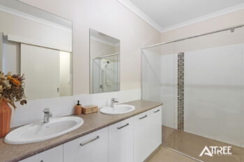 Listing image for 124 Salter Road, Mount Nasura  WA  6112