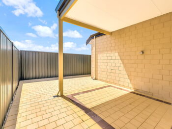 Listing image for 10 Greywacke Entrance, Piara Waters  WA  6112