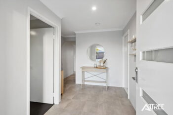 Listing image for 32 Minette Road, Piara Waters  WA  6112