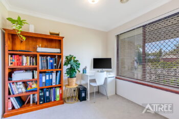 Listing image for 17 Amber Way, Thornlie  WA  6108