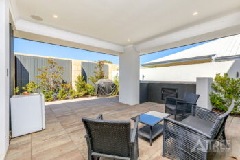 Listing image for 25 Cedarleaf Entrance, Treeby  WA  6164