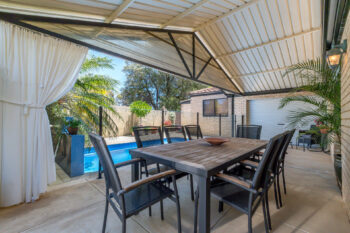 Listing image for 10 Pinewood Walk, Canning Vale  WA  6155