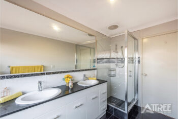 Listing image for 12 Feltbush Mews, Canning Vale  WA  6155