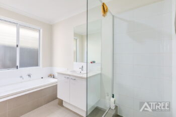 Listing image for 39 Clementine Boulevard, Treeby  WA  6164