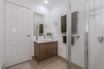 Listing image for 8 Langer Crescent, Champion Lakes  WA  6111