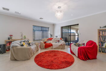 Listing image for 6 Garron Rest, Canning Vale  WA  6155