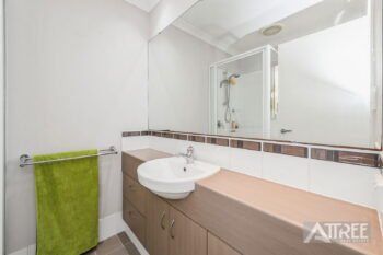 Listing image for 40 Peppermint Gardens, Aubin Grove  WA  6164