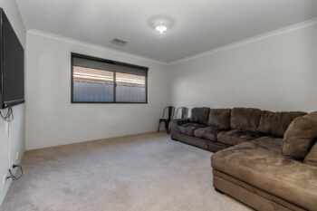 Listing image for 18 Gallinule Loop, Southern River  WA  6110