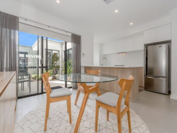 Listing image for 5 Catseye Walk, Treeby  WA  6164