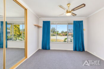 Listing image for 21 Ailsworth Court, Thornlie  WA  6108