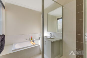 Listing image for 5/19 Muscari Close, Seville Grove  WA  6112