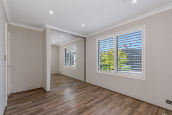 Listing image for 5 Basil Loop, Treeby  WA  6164