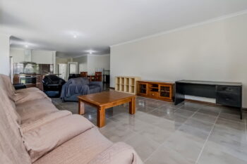 Listing image for 11 Basil Loop, Treeby  WA  6164