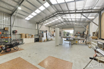 Listing image for 24 Frayne Place, Wandi  WA  6167