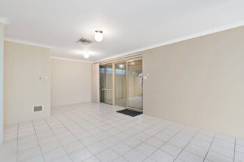 Listing image for 2/4 MacKay Crescent, Gosnells  WA  6110