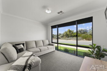 Listing image for 19 Melbourne Loop, Hammond Park  WA  6164