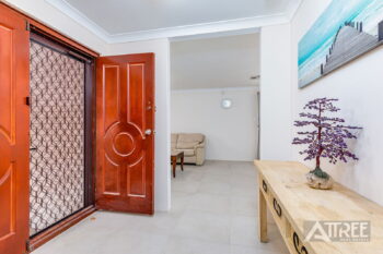 Listing image for 17 Amber Way, Thornlie  WA  6108